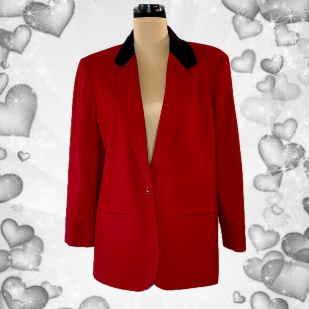 Vintage Sag Harbor Red Blazer with Black Collar, 14P